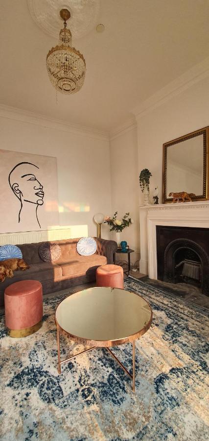 Elegant 5 Bed 4 Bath 'Vogue House' Parisian Style Home 马盖特 外观 照片