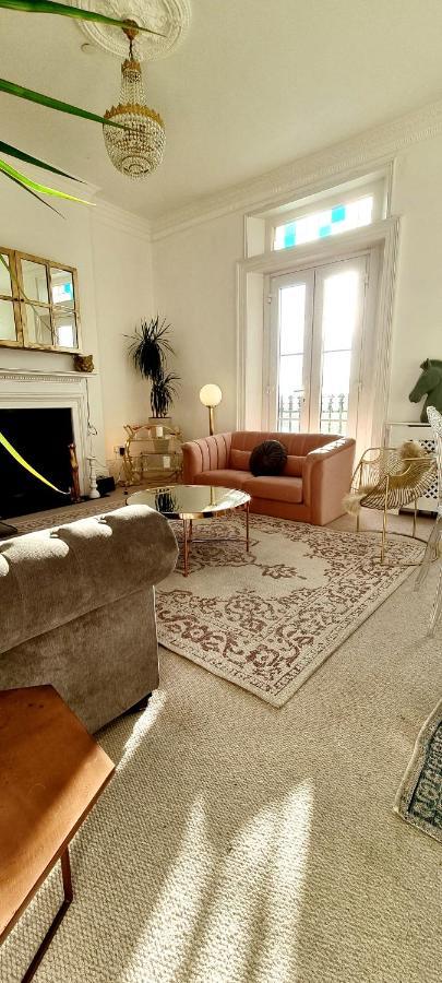 Elegant 5 Bed 4 Bath 'Vogue House' Parisian Style Home 马盖特 外观 照片